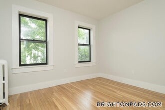 12 Elko St, Unit 4 in Boston, MA - Building Photo - Building Photo