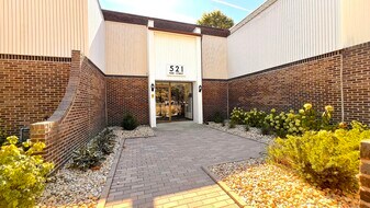 521 73rd St in Downers Grove, IL - Building Photo