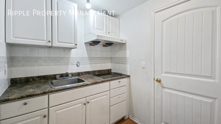 20 Taralake Rd NE in Calgary, AB - Building Photo