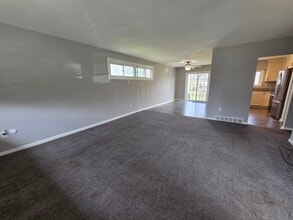 811 Coppock Ln in Springfield, PA - Foto de edificio - Building Photo