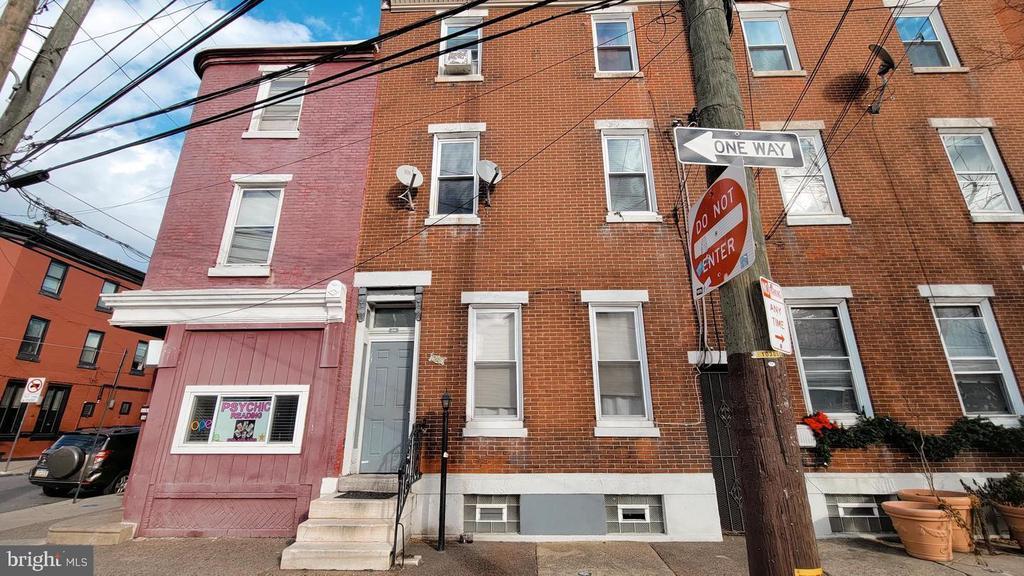 1249 Shackamaxon St in Philadelphia, PA - Building Photo