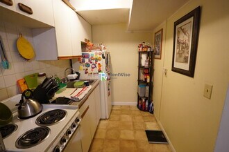 1120 Commonwealth Ave in Boston, MA - Building Photo - Building Photo