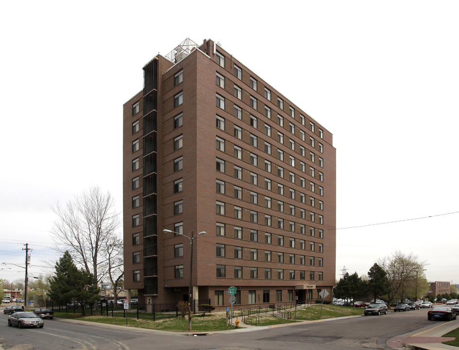 Walsh Manor Annex in Denver, CO - Building Photo