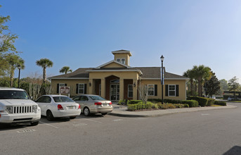 Lakewood Pointe in Seffner, FL - Foto de edificio - Building Photo