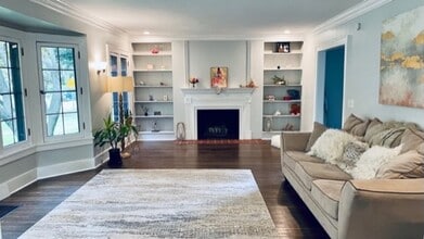 352 Canterbury Rd, Unit #1 in Rochester, NY - Building Photo - Building Photo