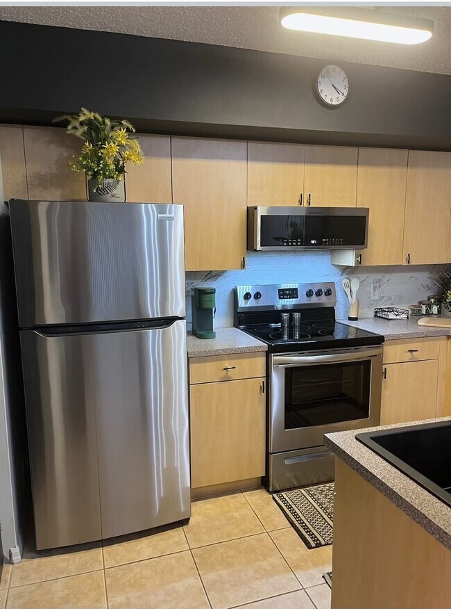 8754 River Homes Ln in Bonita Springs, FL - Building Photo - Building Photo