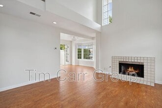 1880 Fullerton Ave in Costa Mesa, CA - Building Photo - Building Photo