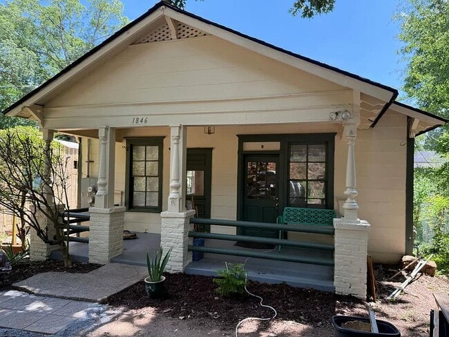 property at 1846 Marietta Rd NW