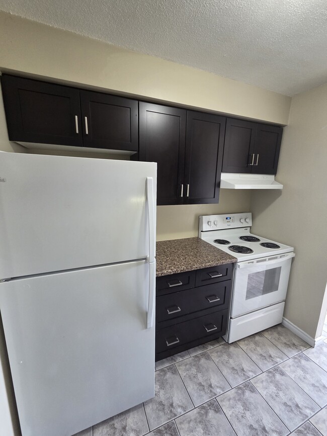 property at 87 Westwood Dr