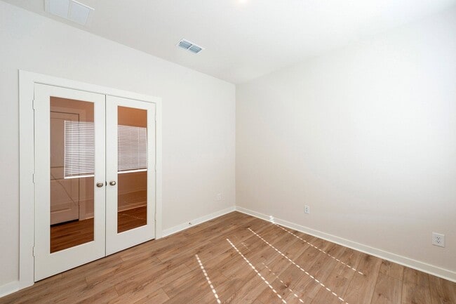 property at 16039 Emerald Thistle Ln