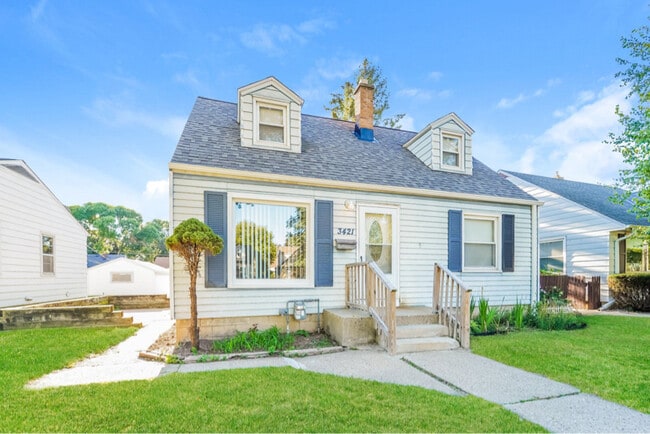 3421 N 87th St in Milwaukee, WI - Building Photo - Building Photo