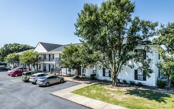 1565 Fitzgeralds Blvd in Tunica Resorts, MS - Building Photo - Building Photo