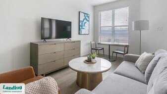 91 Jensen Dr in Houston, TX - Building Photo