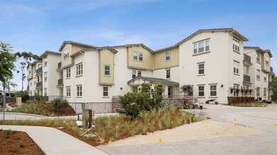 Arrive Los Carneros II in Goleta, CA - Foto de edificio - Building Photo