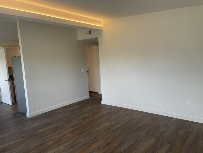 1210 E Monroe Dr in Shawnee, OK - Building Photo - Building Photo