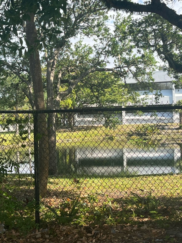 2210 SW 45th St in Fort Lauderdale, FL - Building Photo - Building Photo