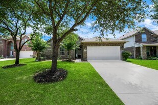 18126 Rustic Brook Ct in Cypress, TX - Building Photo