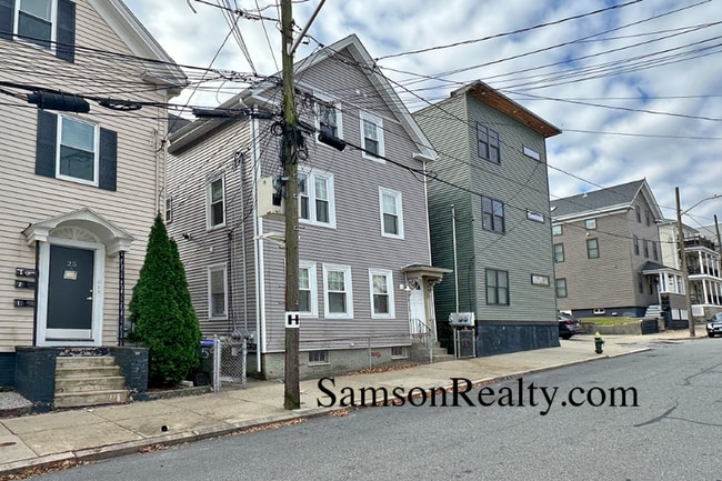 21 E Transit St in Providence, RI - Building Photo - Building Photo