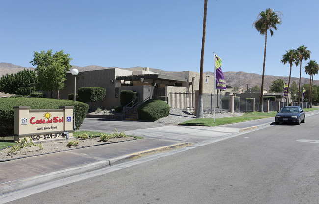 Casa Del Sol Apartments in Desert Hot Springs, CA - Foto de edificio - Building Photo