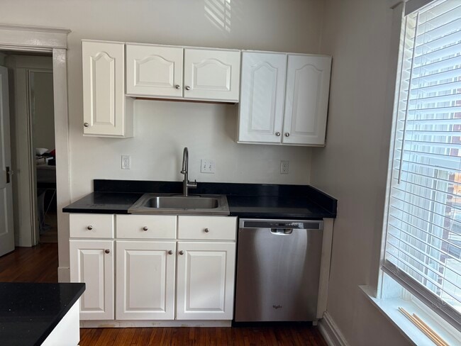 property at 1721 Nicholson Pl