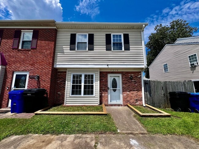3318 Diana Lee Ct