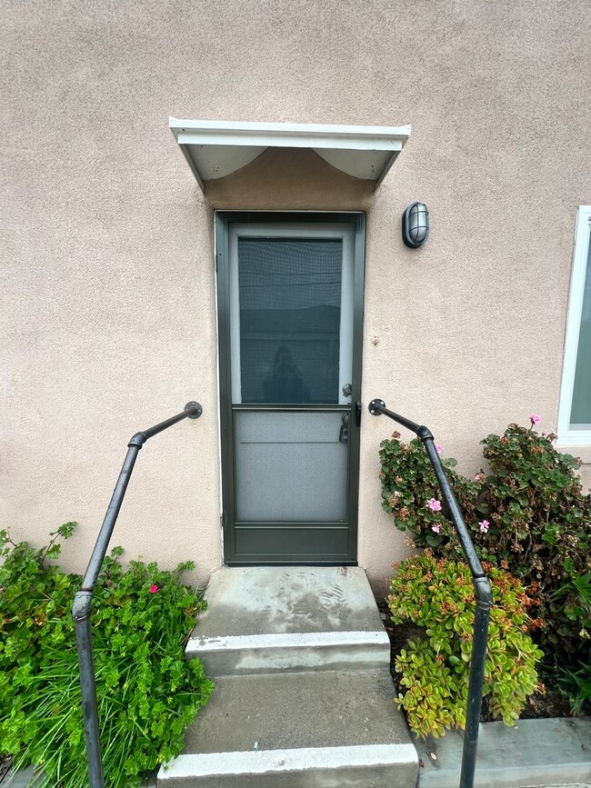 property at 263 N Dos Caminos Ave