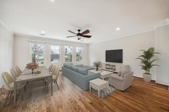 1135 Louise St in Houston, TX - Building Photo - Building Photo