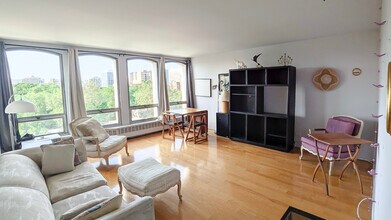 1401 E 55th St in Chicago, IL - Building Photo - Building Photo