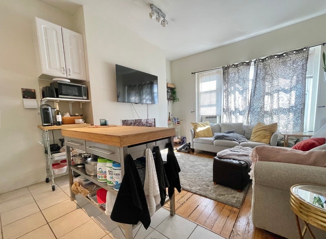 15 Aberdeen St, Unit #5 in Boston, MA - Foto de edificio - Building Photo