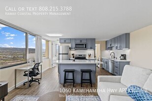 1060 Kamehameha Hwy in Pearl City, HI - Building Photo