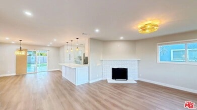 6626 Berquist Ave in Los Angeles, CA - Building Photo - Building Photo