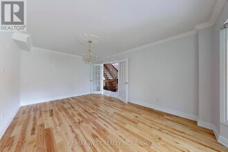 16 Prince Edward Blvd in Markham, ON - Building Photo - Building Photo
