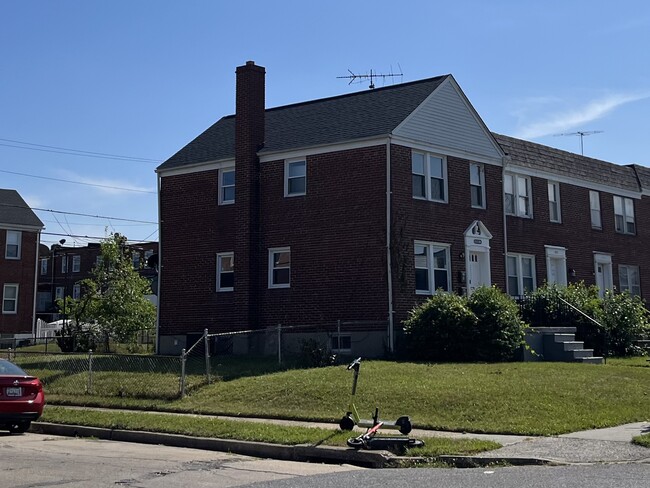 property at 3733 Bonview Ave