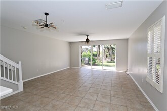 1055 Albany Ct in Naples, FL - Building Photo - Building Photo