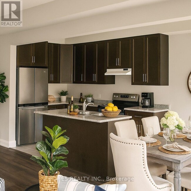 36 Bur Oak Dr in Thorold, ON - Building Photo - Building Photo