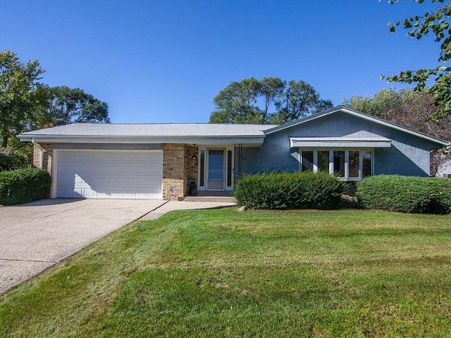 property at 13300 W Sunny View Dr