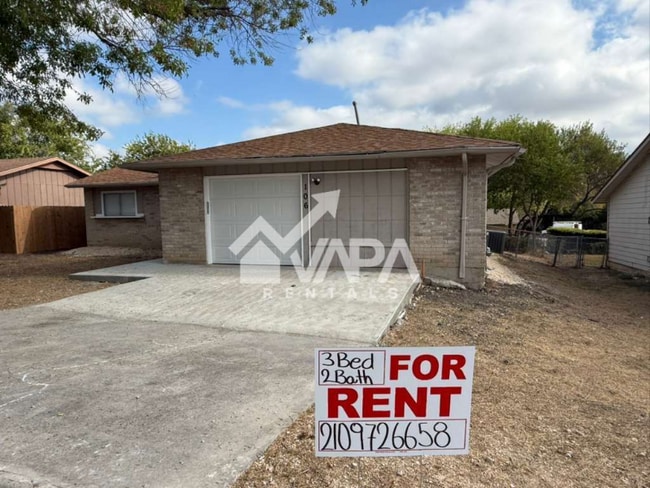 106 Meadow Hill in Converse, TX - Building Photo - Building Photo