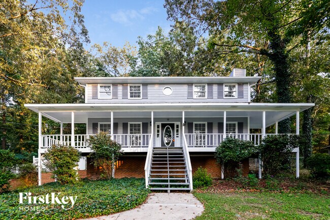 property at 532 Russet Bend Dr
