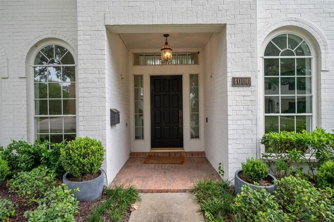 4006 Chatham Ln in Houston, TX - Building Photo - Building Photo