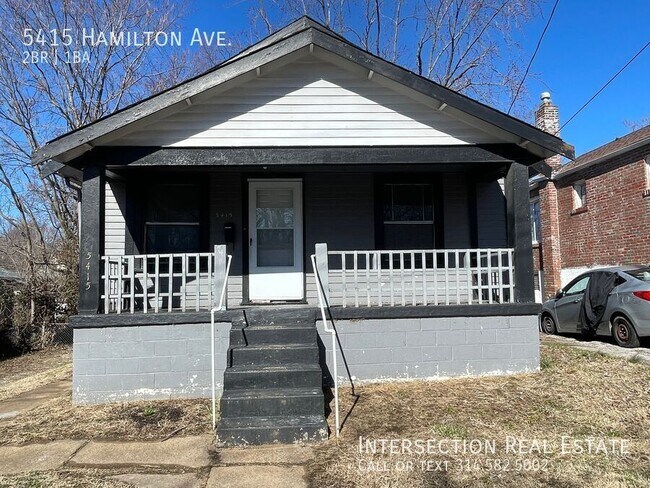 5415 Hamilton Ave in Jennings, MO - Building Photo - Building Photo