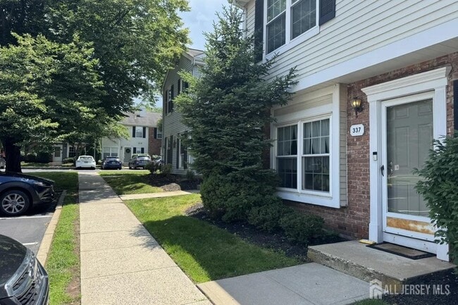 337 Smithwold Rd in Franklin Township, NJ - Building Photo - Building Photo