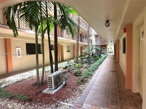8700 SW 133rd Ave in Miami, FL - Building Photo - Building Photo