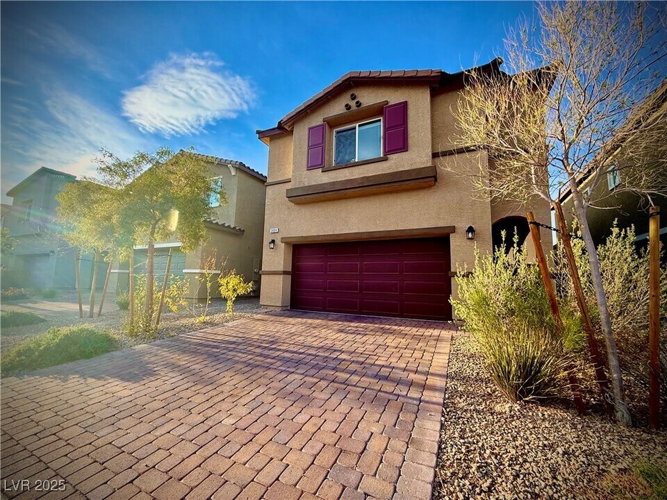 3804 Lambent Ave in North Las Vegas, NV - Building Photo