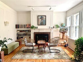 468 Whitney Ave in New Haven, CT - Building Photo - Building Photo
