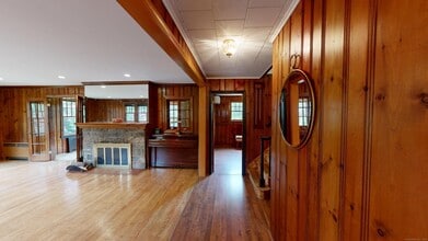 85 Hillcrest Terrace in Meriden, CT - Building Photo - Building Photo