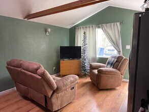 917 Headingly Ave NW in Albuquerque, NM - Building Photo - Building Photo