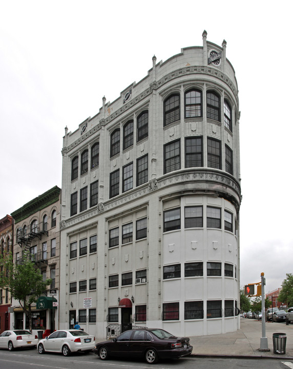 Studebaker in Brooklyn, NY - Building Photo