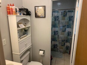 2000 W Sunset Dr in Carbondale, IL - Building Photo - Building Photo