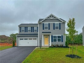 16 Trailhead Rd in Henrietta, NY - Building Photo