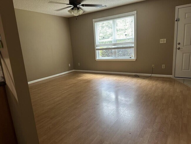4084 Hidden Hollow Dr in Gainesville, GA - Building Photo - Building Photo
